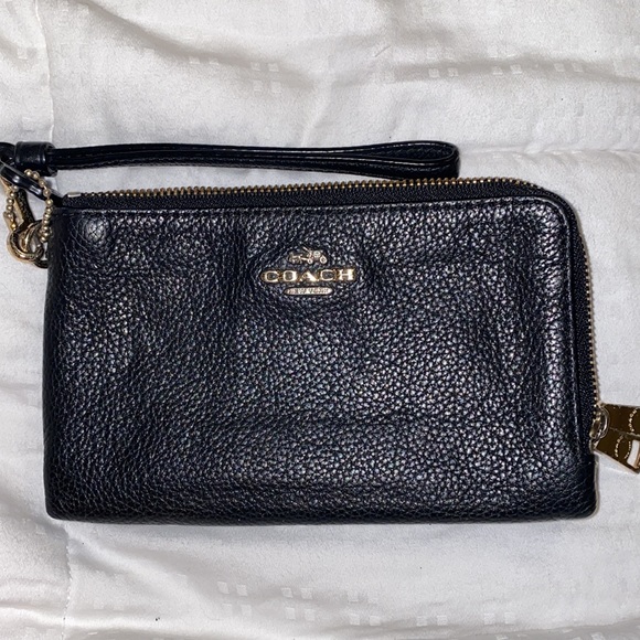 Coach wristlet - Picture 6 of 6